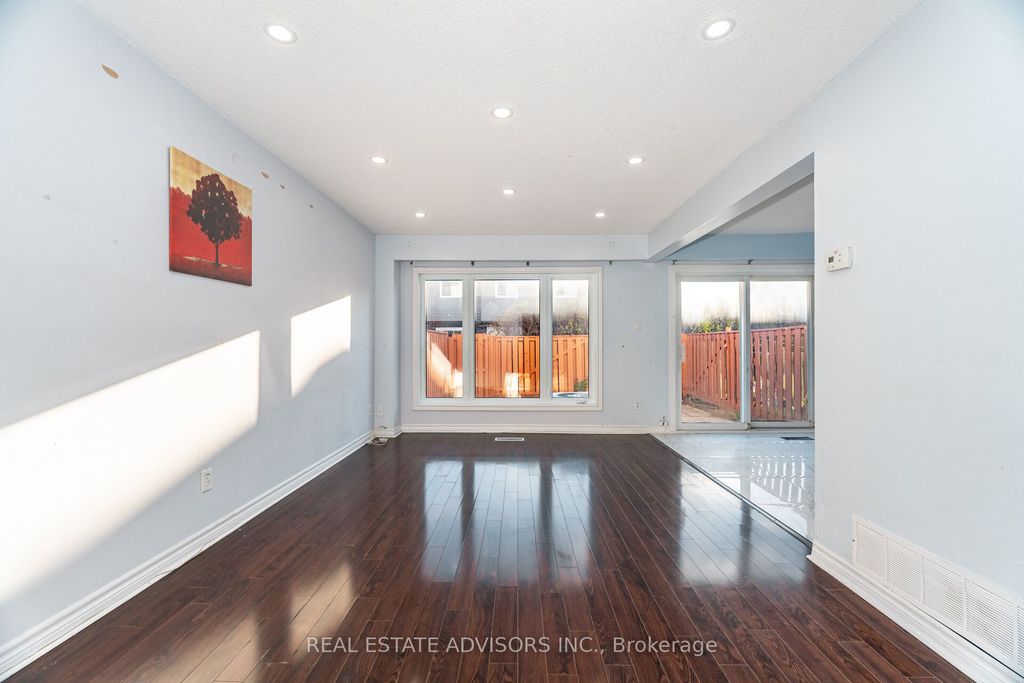 Photo of 58 Carisbrooke Court #58, Brampton, ON L6S 3K1 (MLS # W12560620)