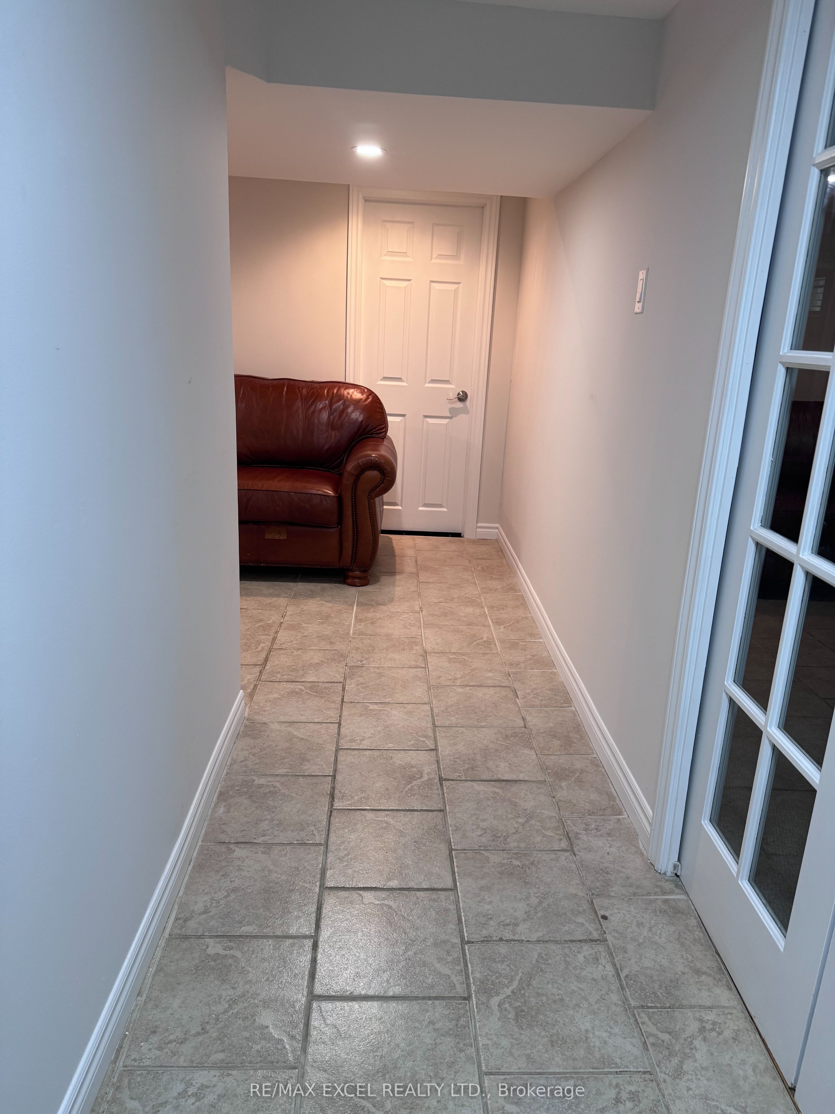 21 Wootten Way S Bsmt