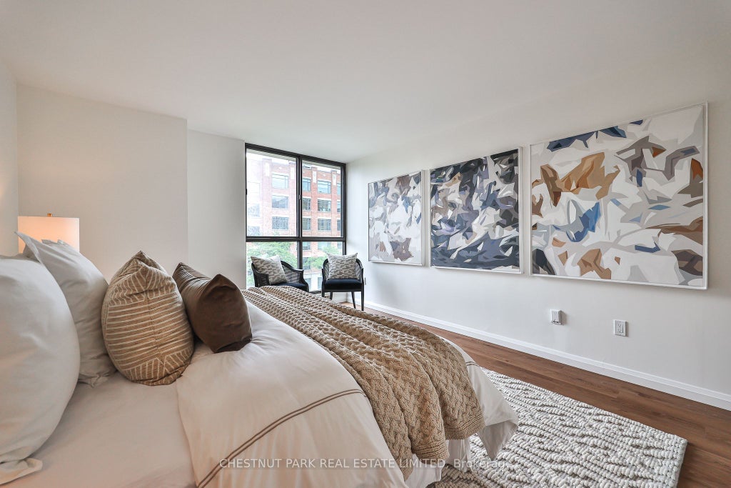 Photo of 188 Spadina Avenue #301, Toronto, ON M5T 3A4 (MLS # C13752842)