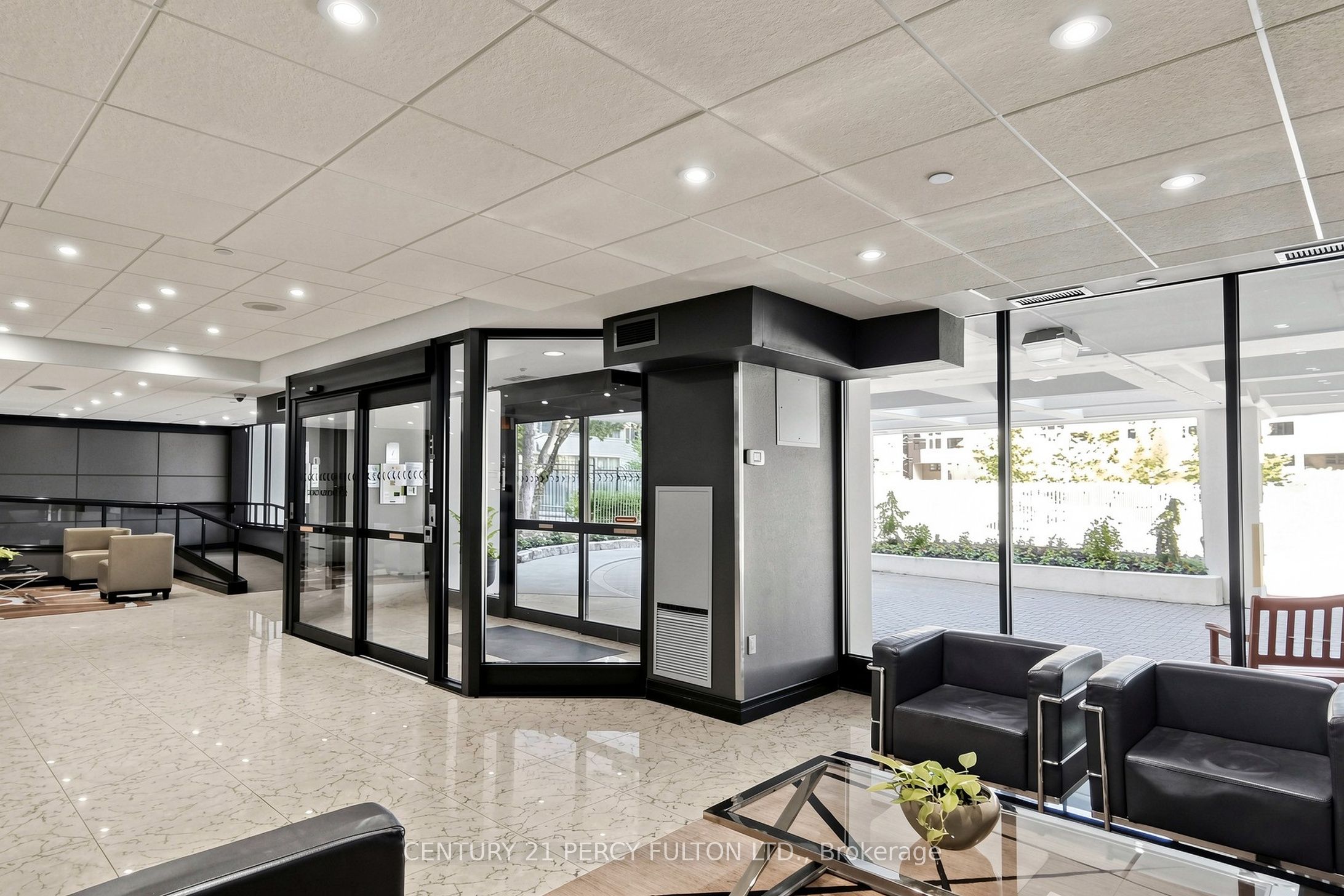 77 Maitland Place 224