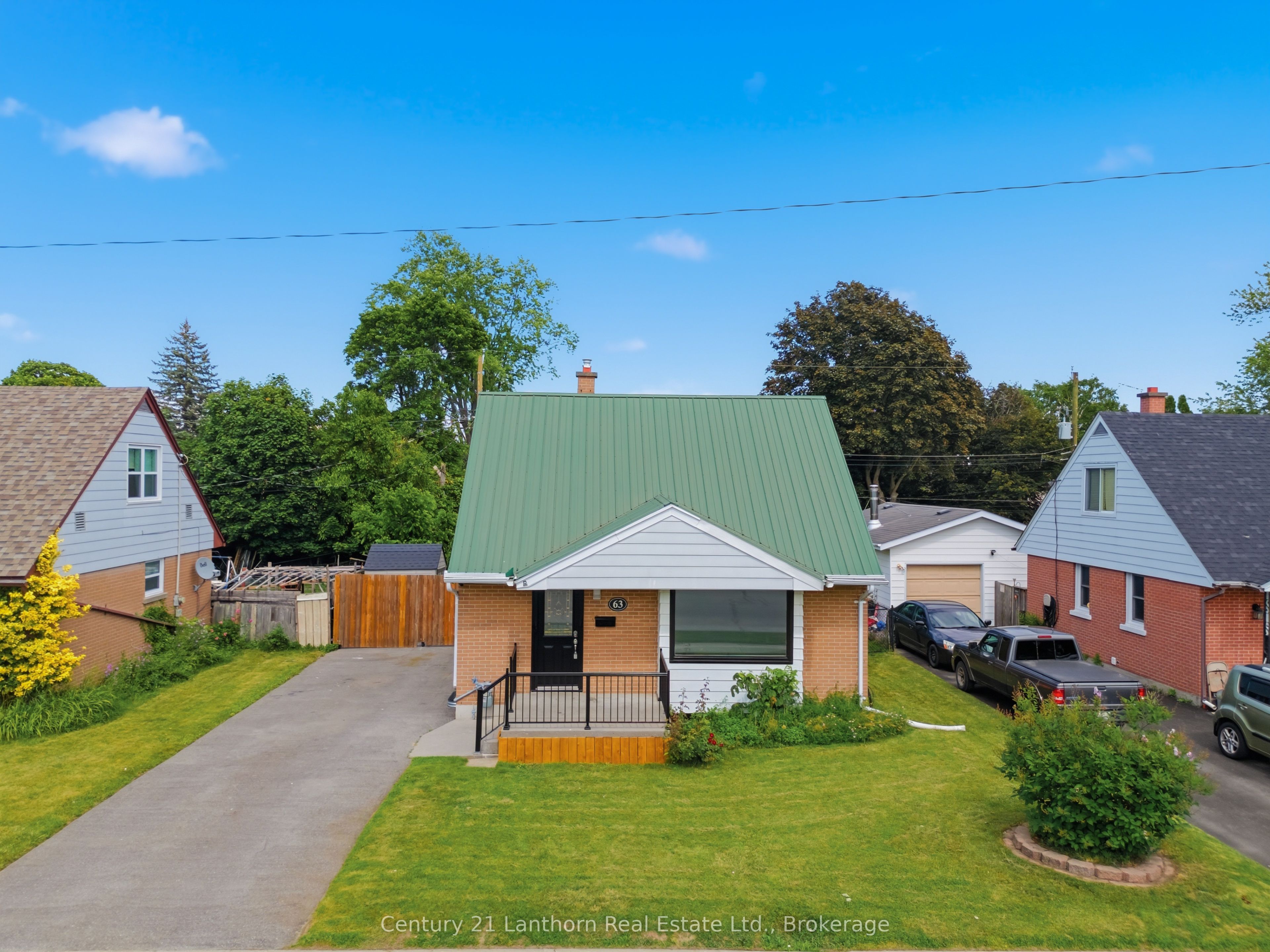 Photo 1 of 35 — 63 Fourth Avenue, Quinte West, ON K8V 5N5