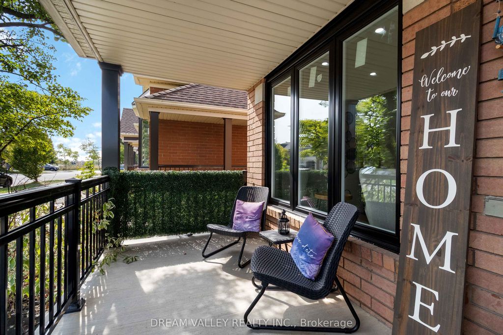 Photo of 1517 Evans Terrace, Milton, ON L9T 5J5 (MLS # W12475226)