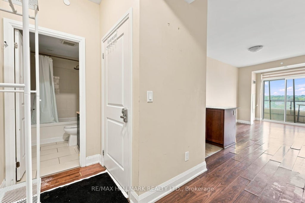 Photo of 25 Fontenay Court #905, Toronto, ON M9A 0C4 (MLS # W13766002)