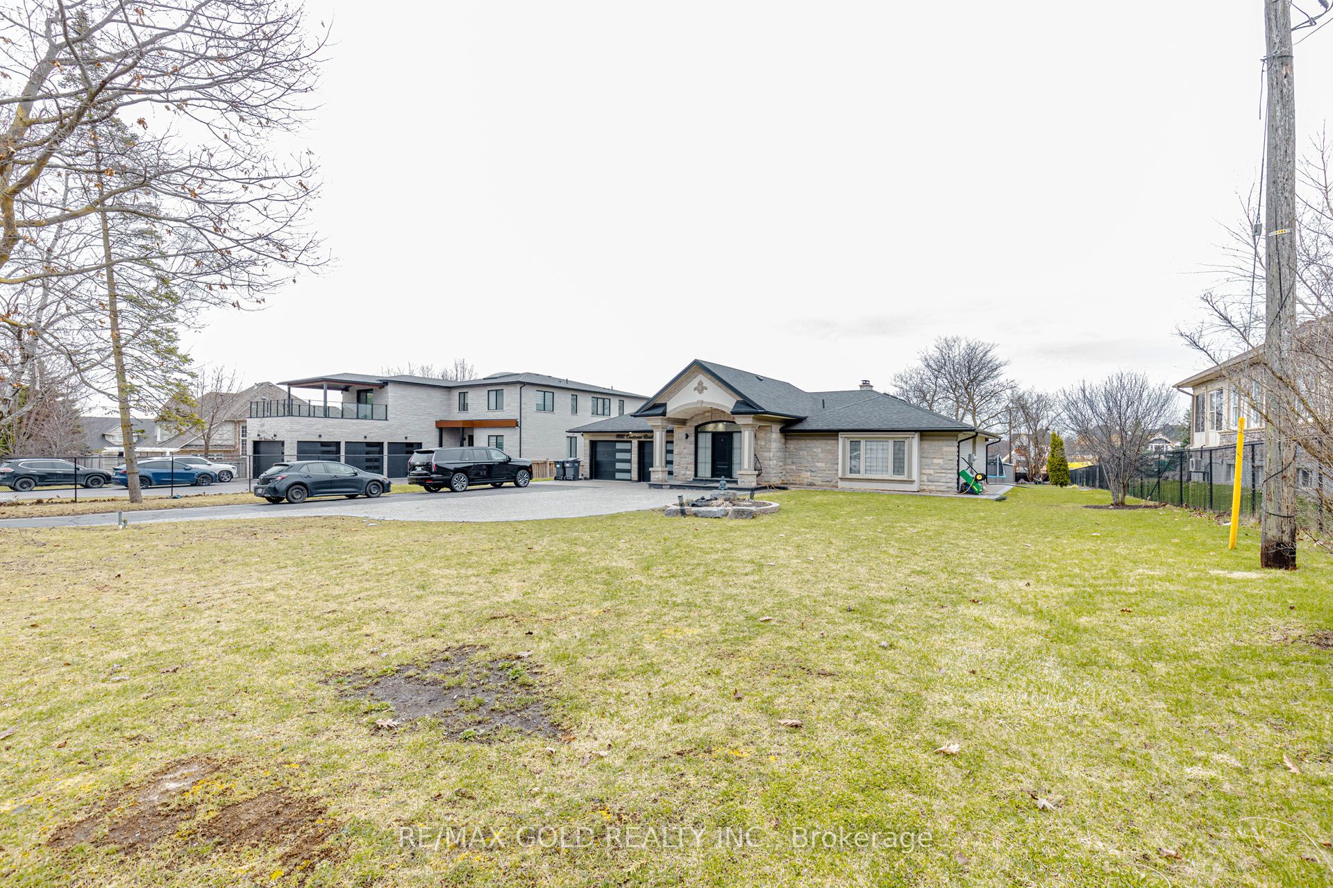 8892 Creditview Road