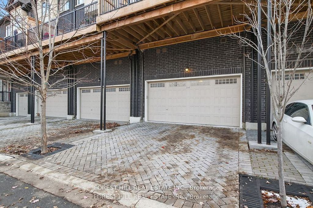 Photo of 282 King Road, Richmond Hill, ON L4E 1H3 (MLS # N12794372)