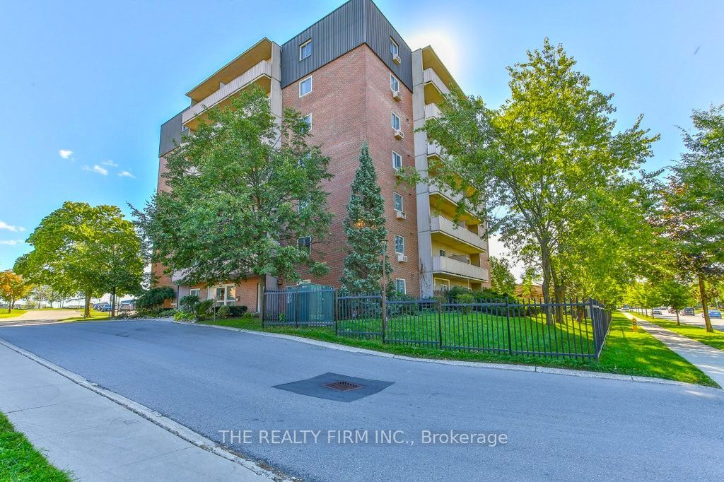 Photo of 1106 Jalna Boulevard #102, London South, ON N6E 2R9 (MLS # X13833410)
