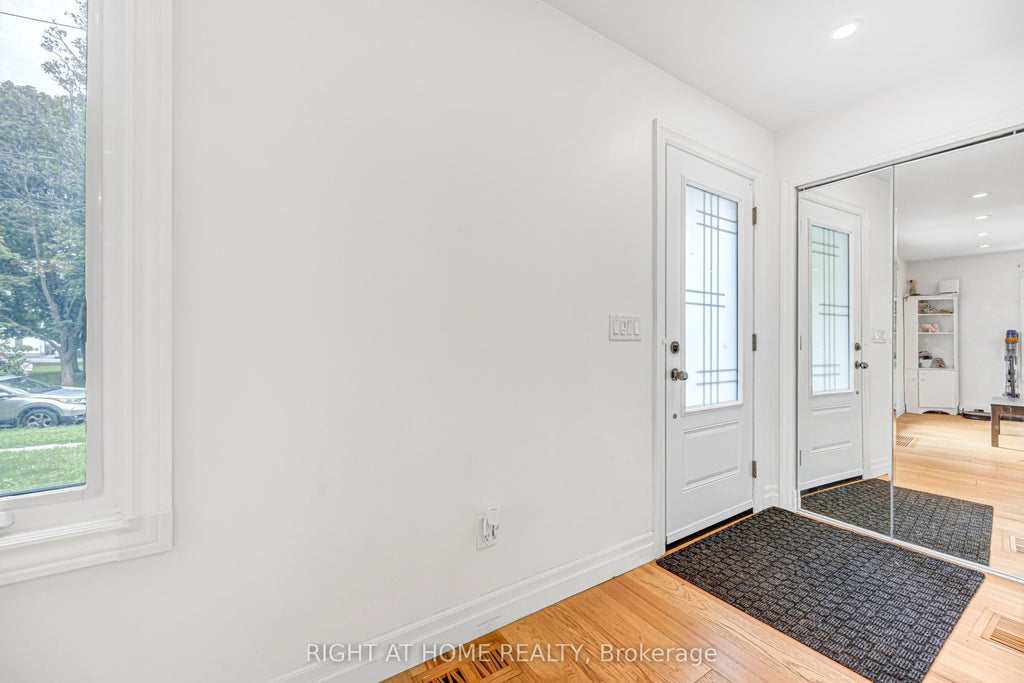 Photo of 121 Hearst Circle, Toronto, ON M6M 2V4 (MLS # W13698888)