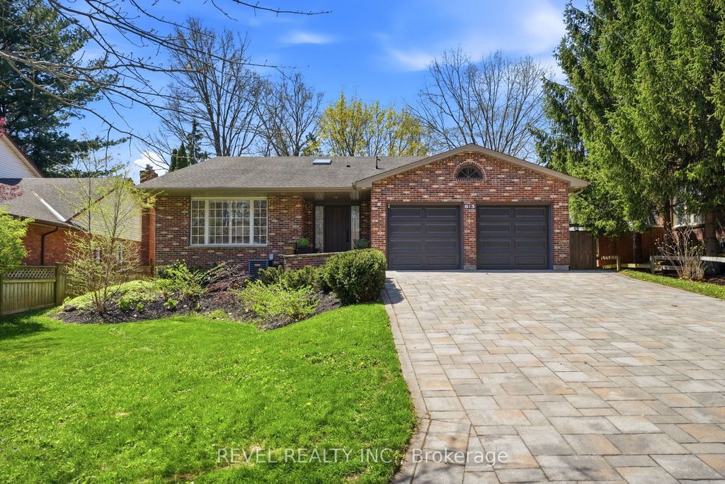 Photo of 63 Millbridge Crescent, Pelham, ON L0S 1E1 (MLS # X13096760)