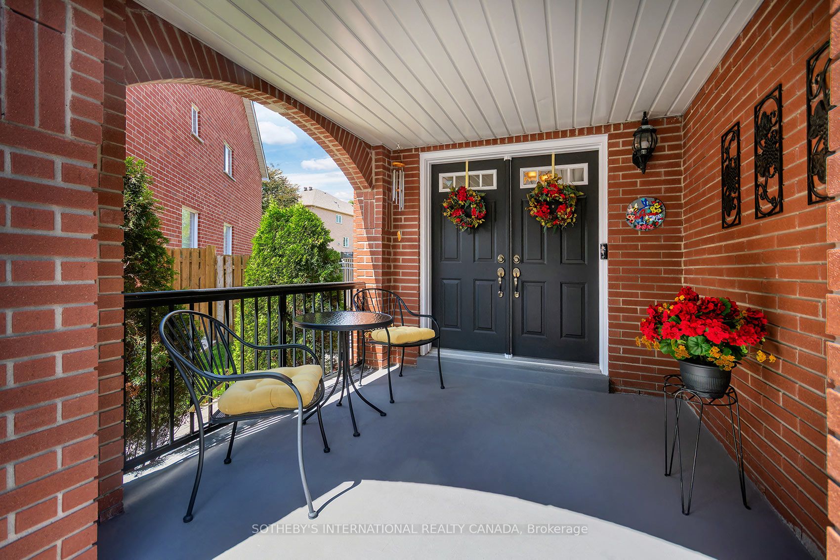 52 Monteith Crescent