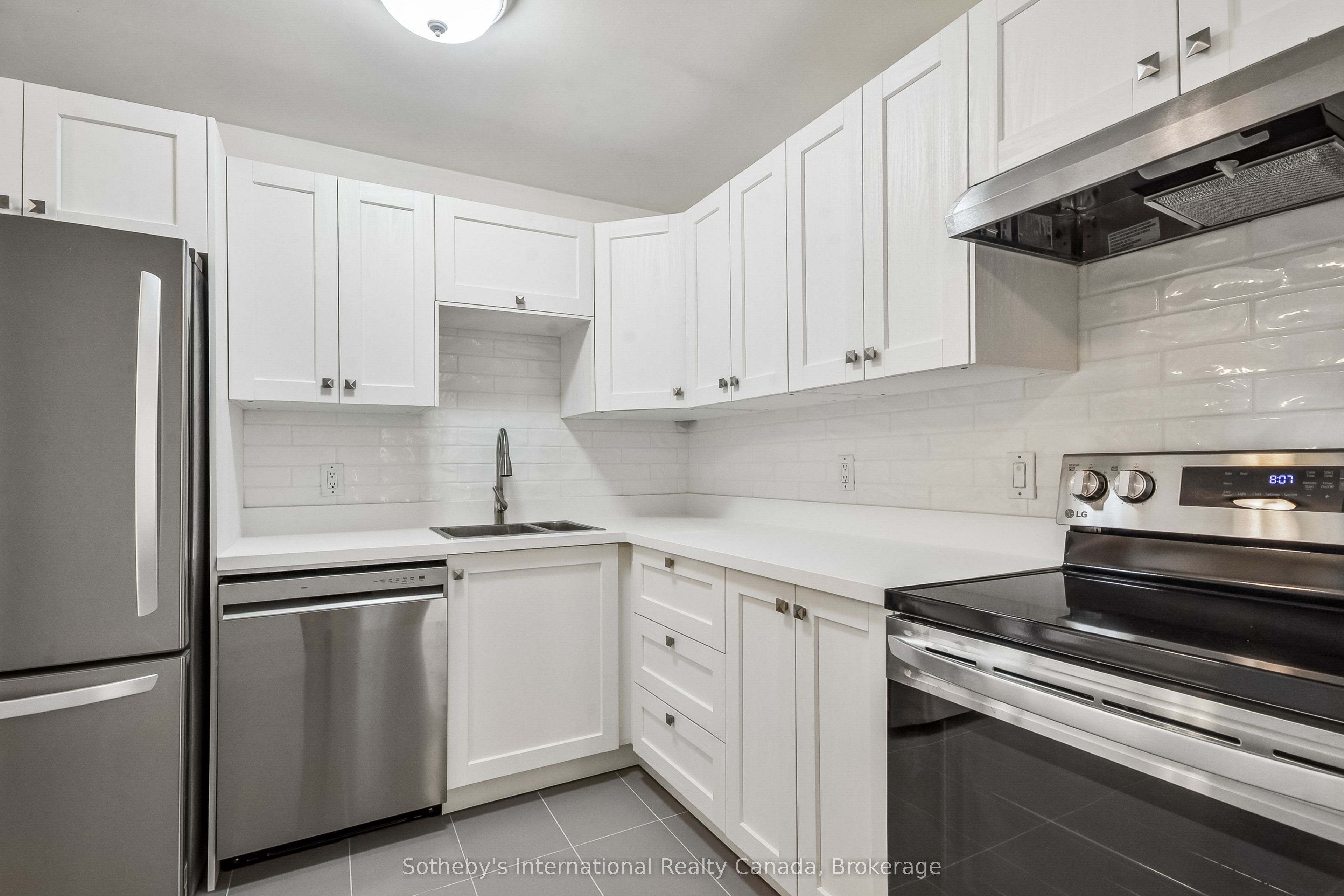 1450 Glen Abbey Gate 434