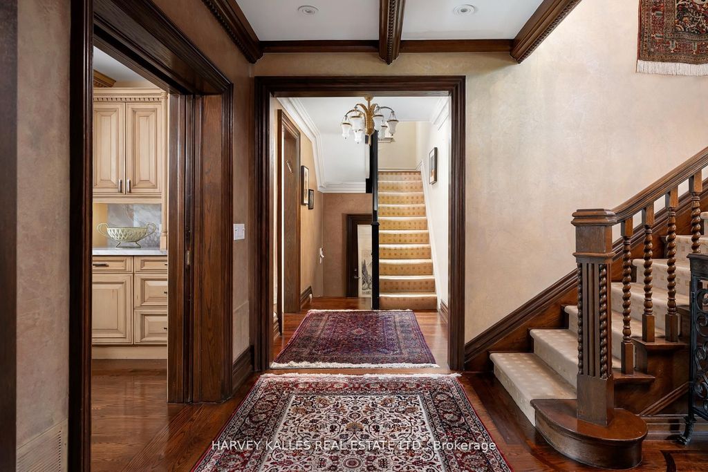 Photo of 7 Ridgewood Road, Toronto, ON M5P 1T4 (MLS # C12929074)