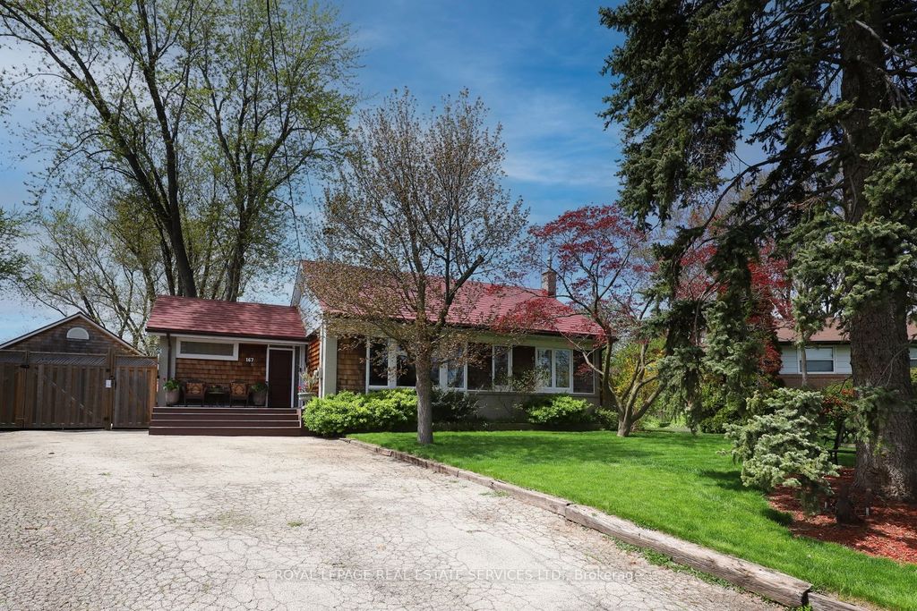 Photo of 167 Oliver Place, Oakville, ON L6H 1K9 (MLS # W12457697)