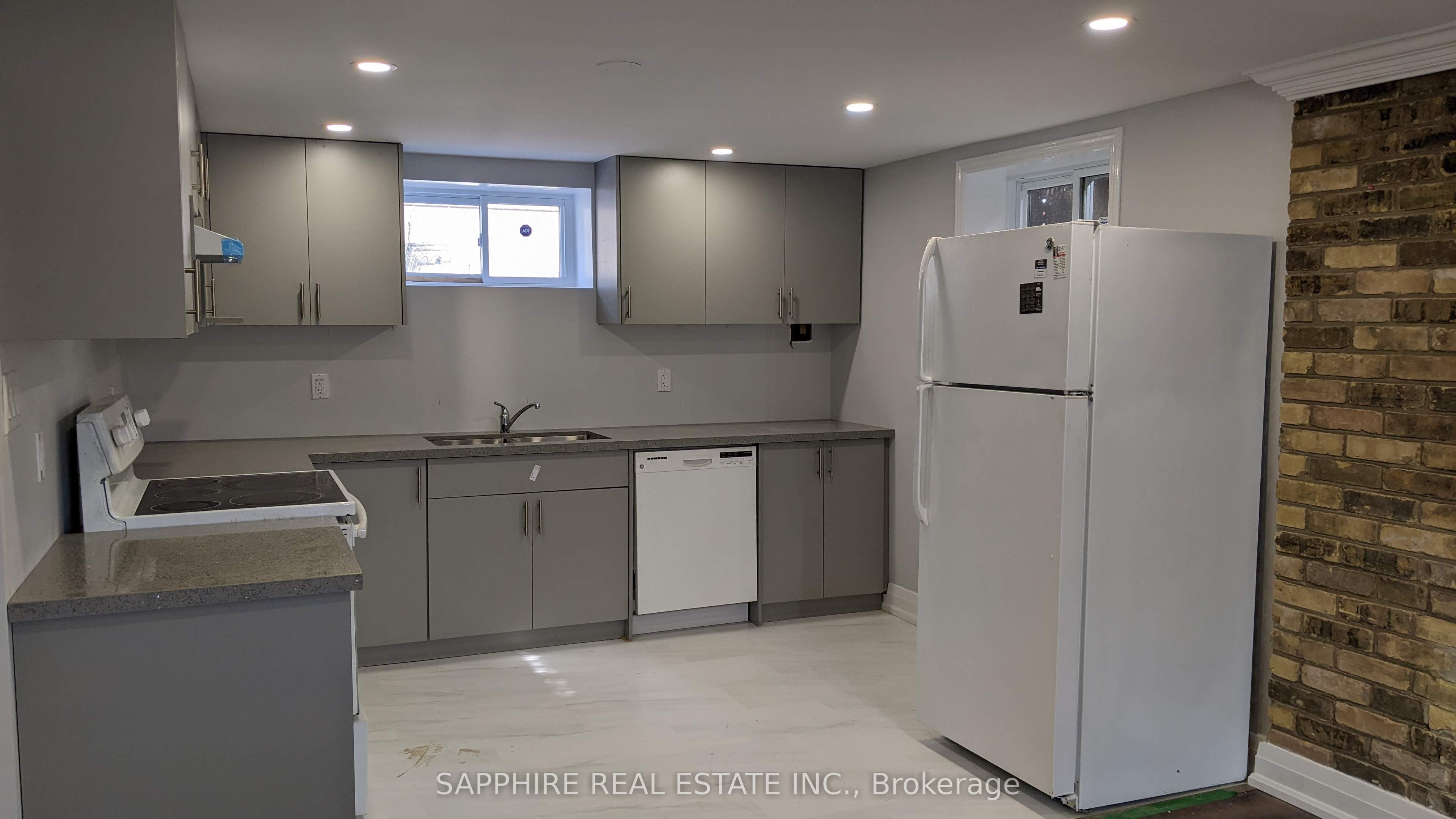 607 Weynway (Basement) Court