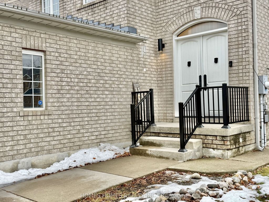 Photo of 36 Frustac Trail, Caledon, ON L7E 2B6 (MLS # W12705288)