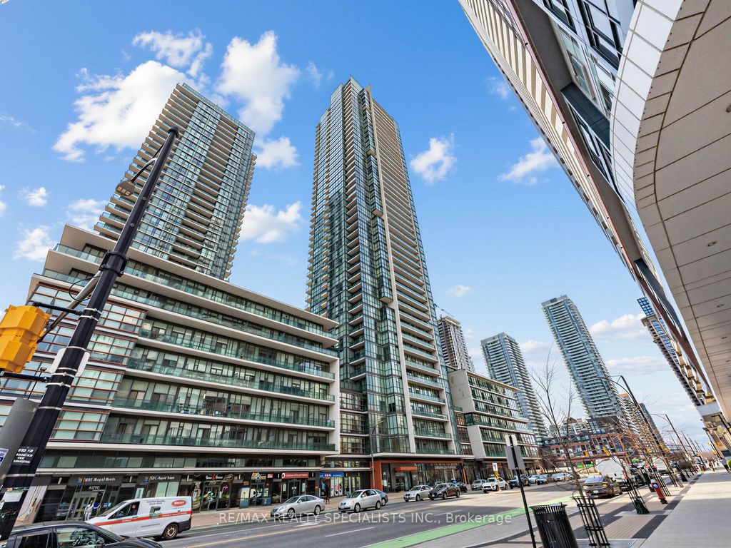 Photo of 4070 Confederation Parkway #1507, Mississauga, ON L5B 0E9 (MLS # W13045668)