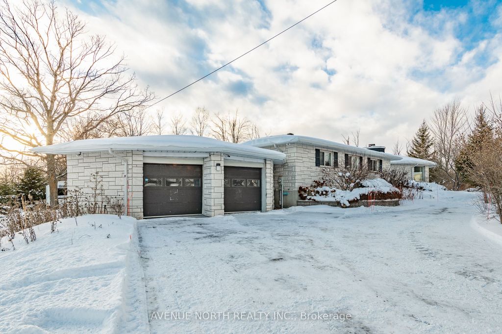 Photo of 6974 Bank Street, Greely - Metcalfe - Osgoode - Vernon and Area, ON K0A 2P0 (MLS # X12721606)
