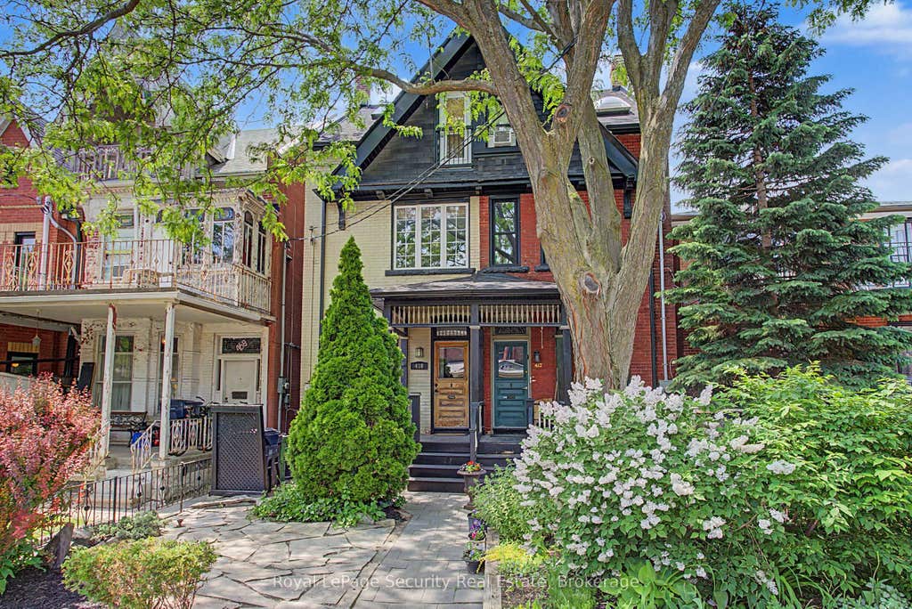 Photo of 410 Manning Avenue, Toronto, ON M6G 2V7 (MLS # C13441718)