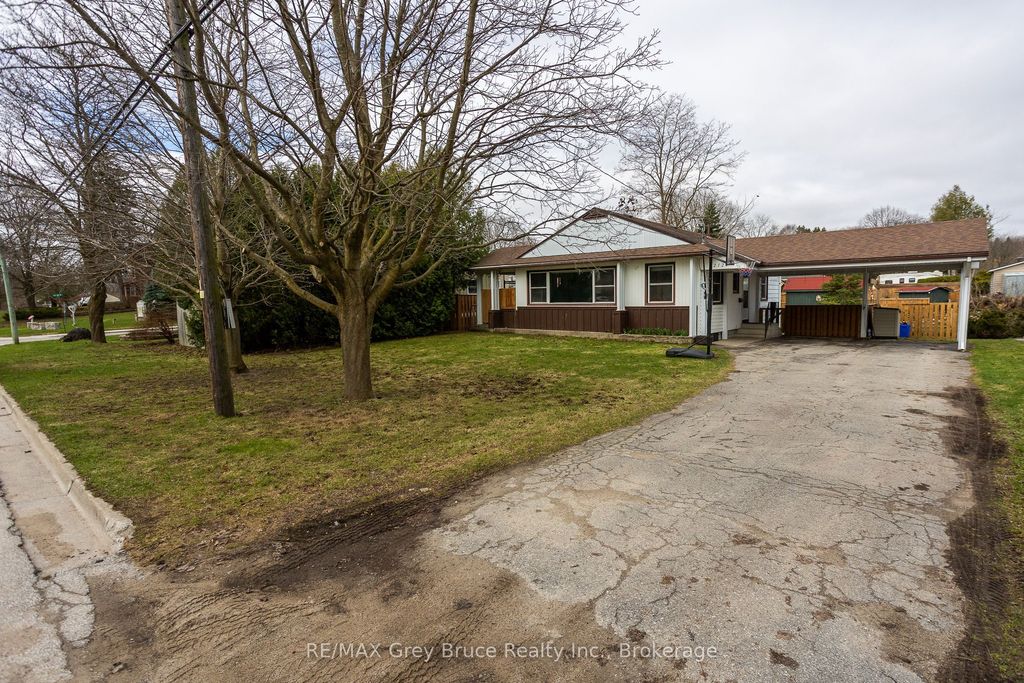 Photo of 2120 4th Avenue W, Owen Sound, ON N4K 4Y5 (MLS # X13013962)