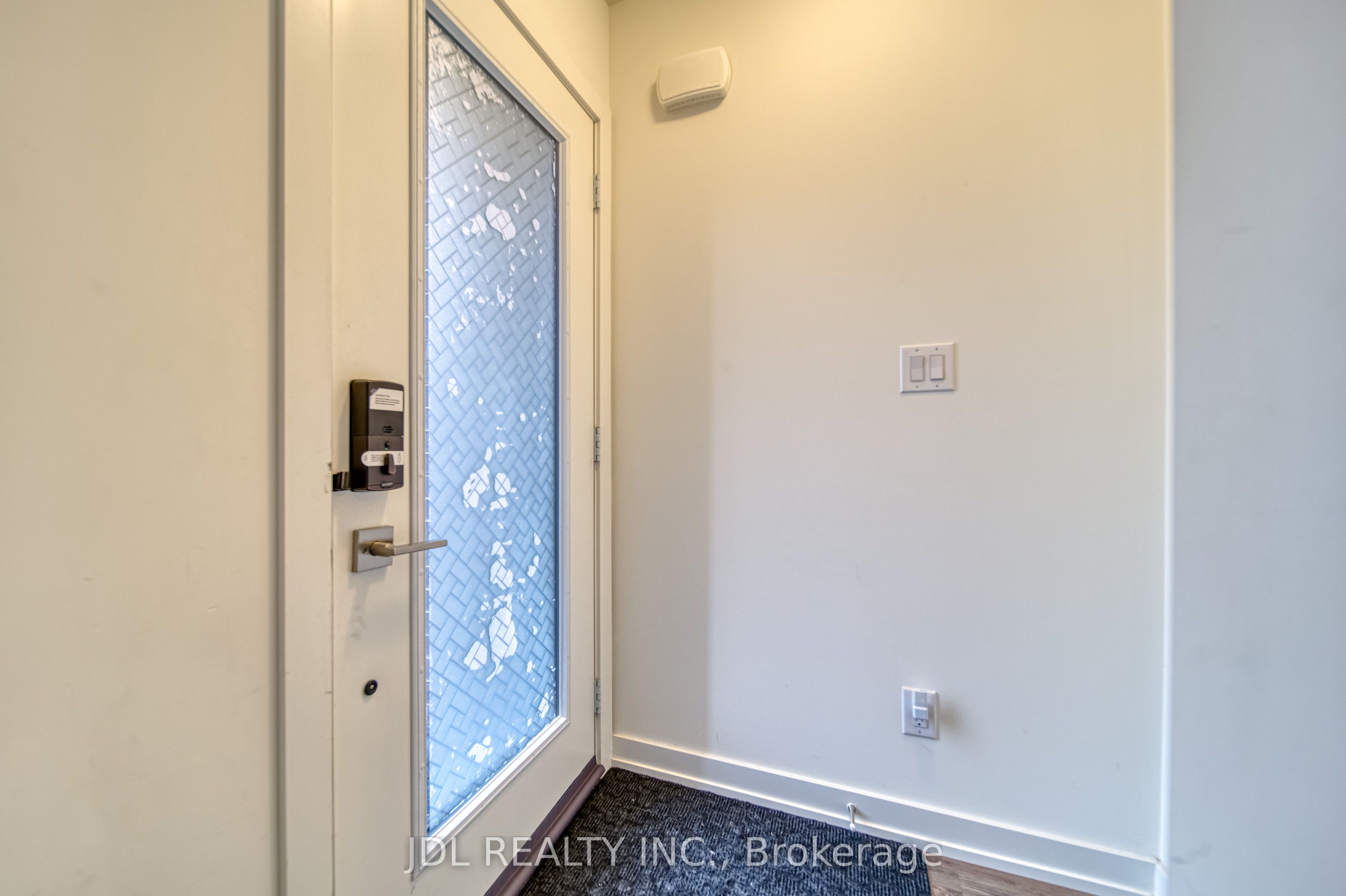 370D Red Maple Road 118,