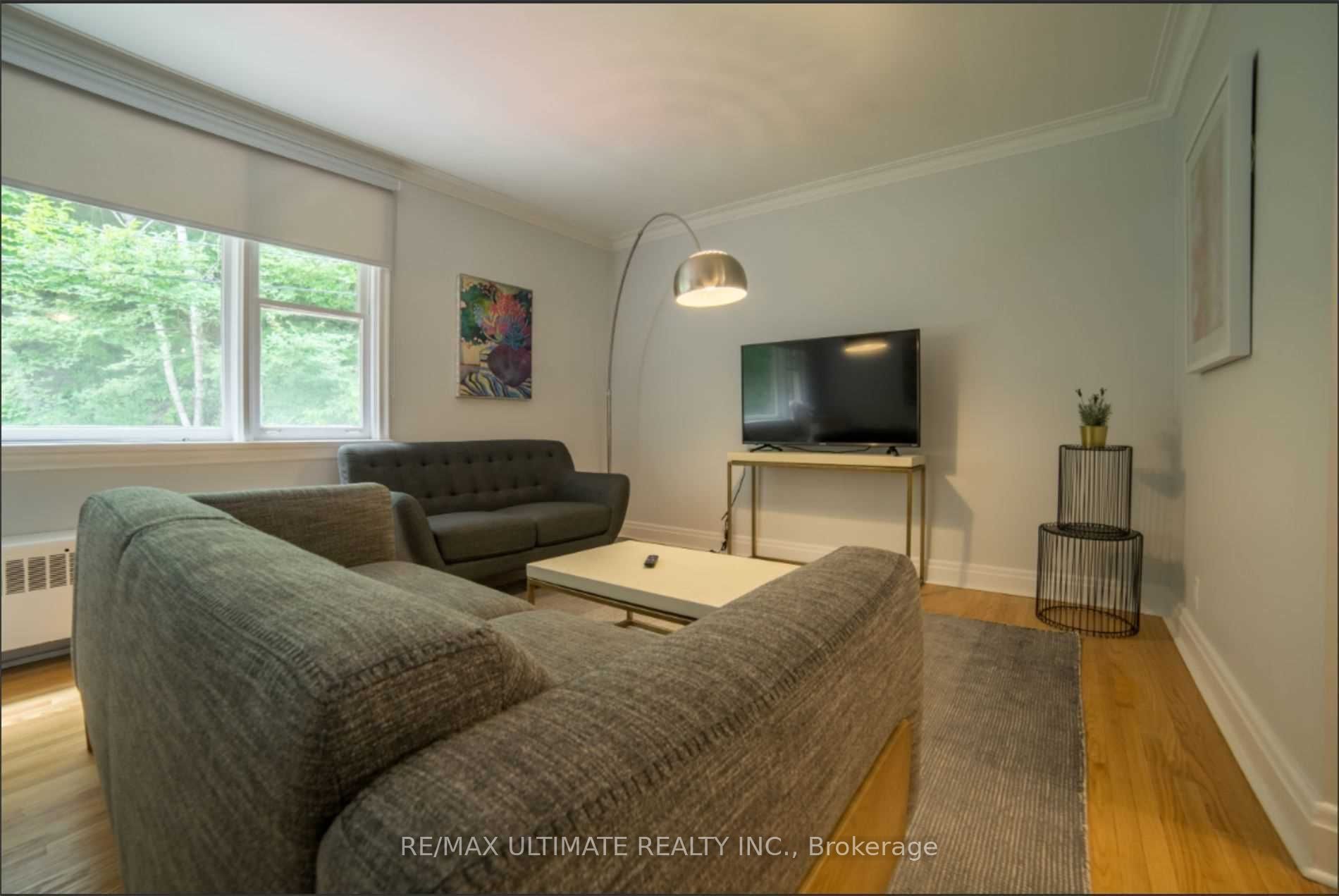 230 South Kingsway N/A Apt 8