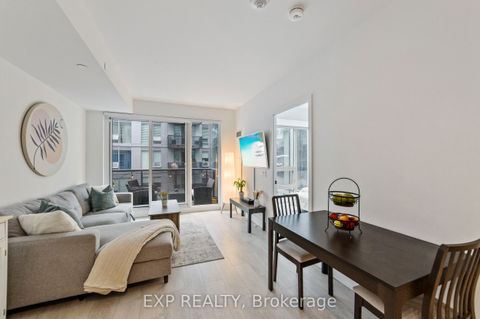 2450 Old Bronte Road 424 Oakville ON L6M 5P6