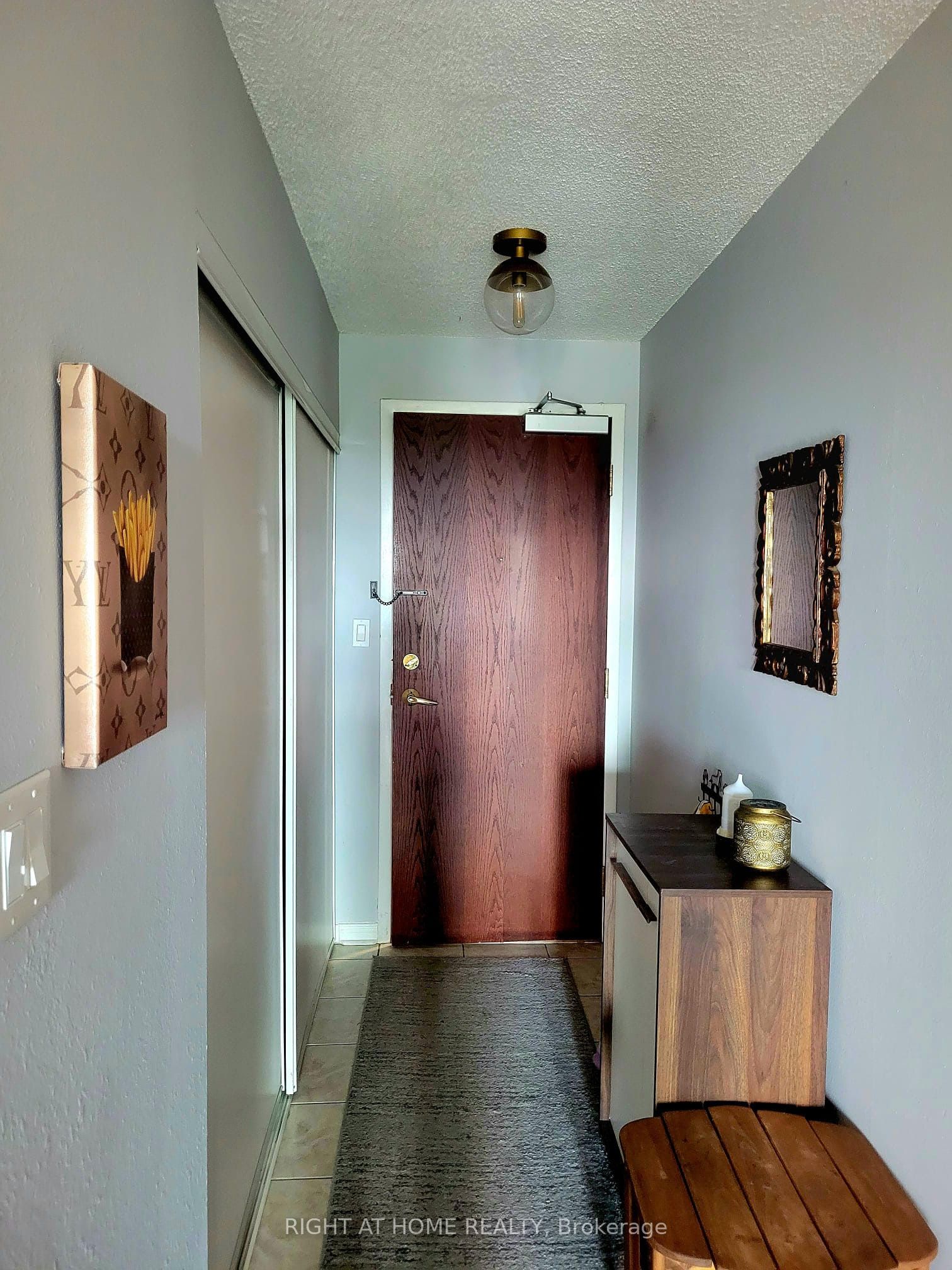 39 Oneida Crescent 1121