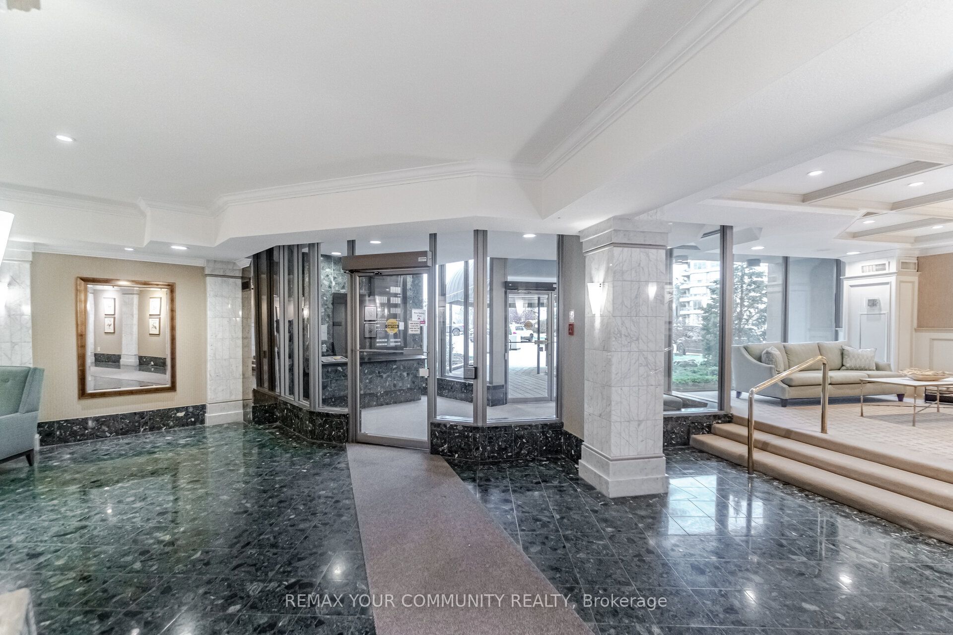 20 Guildwood Parkway 1011