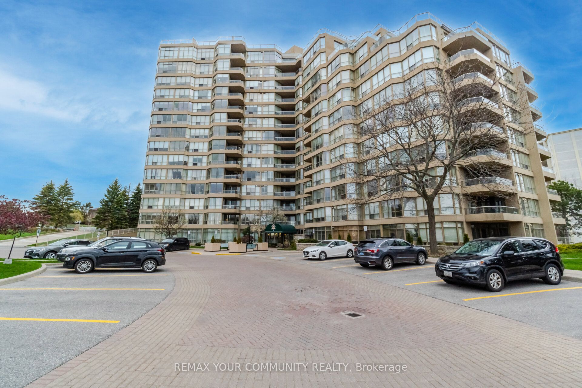 20 Guildwood Parkway 1011