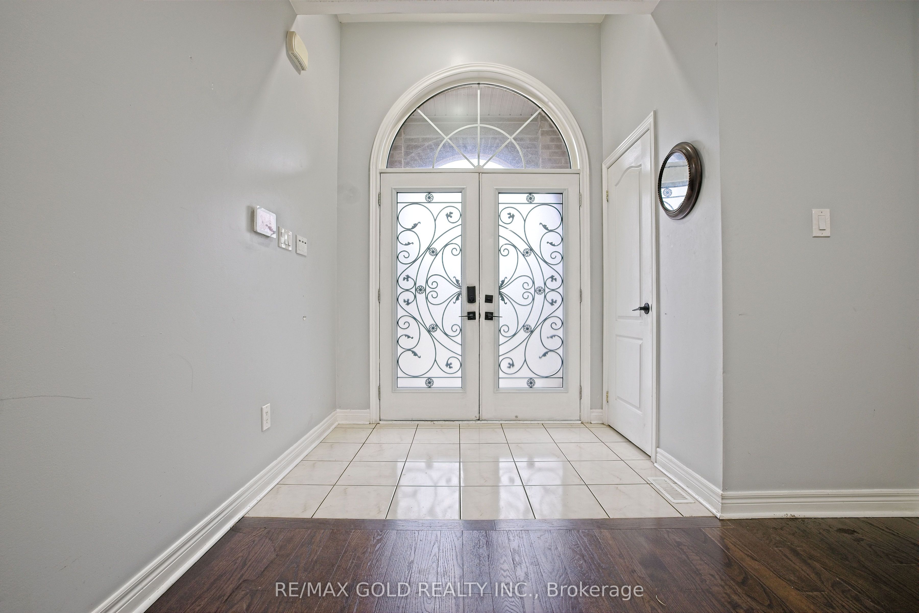 35 Abitibi Lake Drive