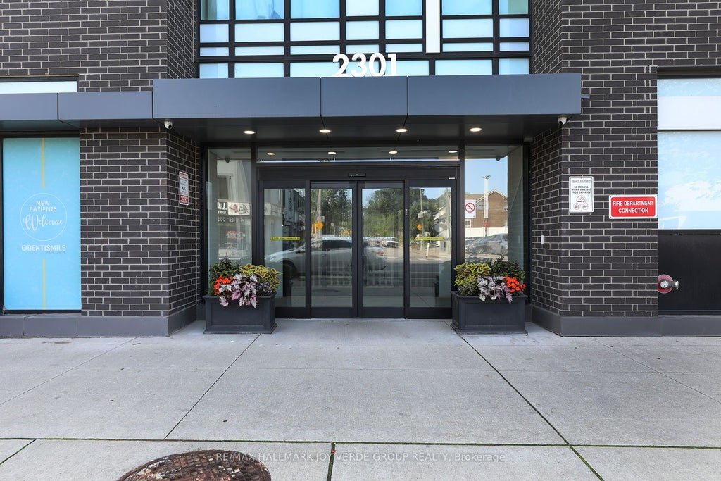 Photo of 2301 Danforth Avenue #616, Toronto, ON M4C 0A7 (MLS # E13809214)