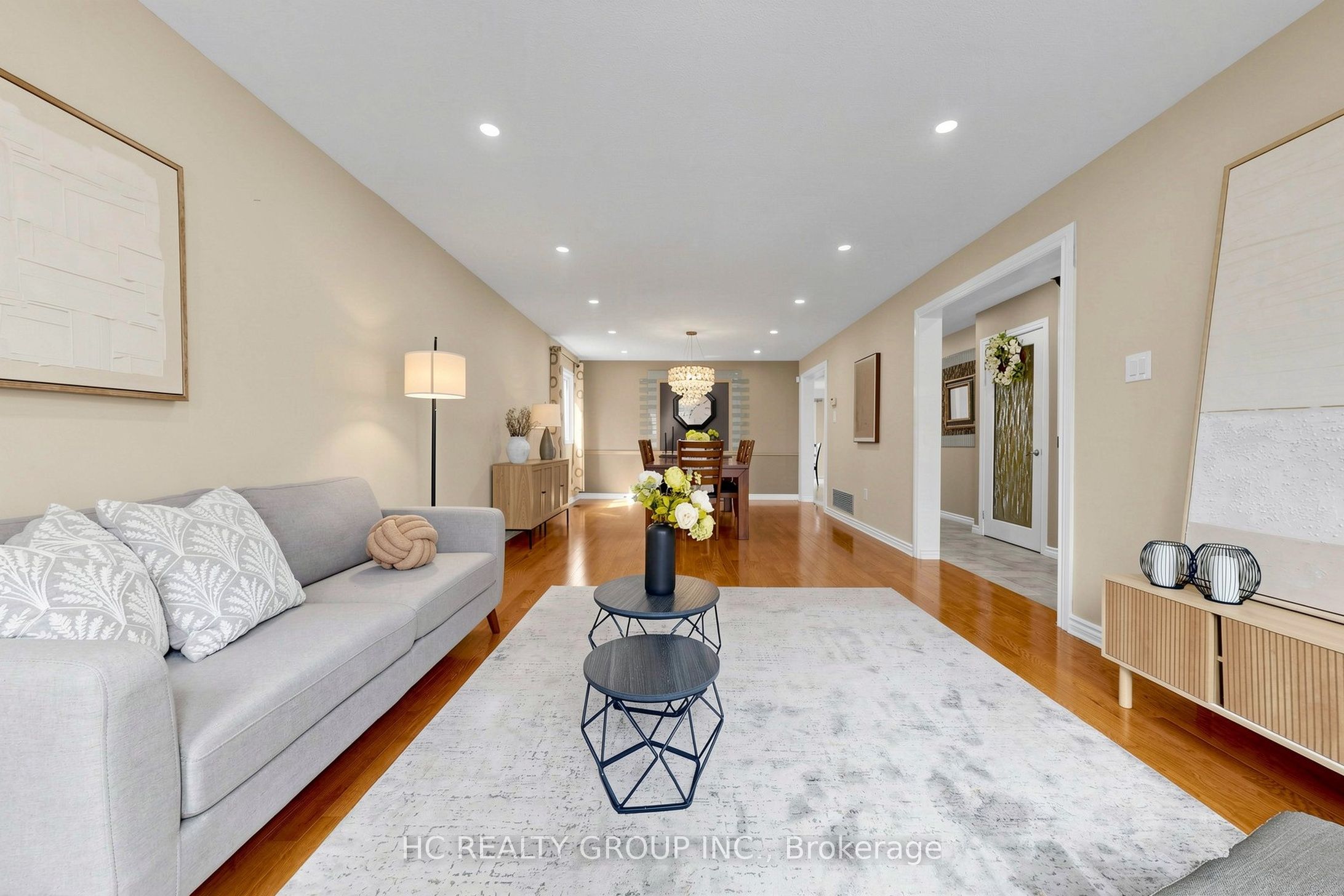 84 Viewmark Drive