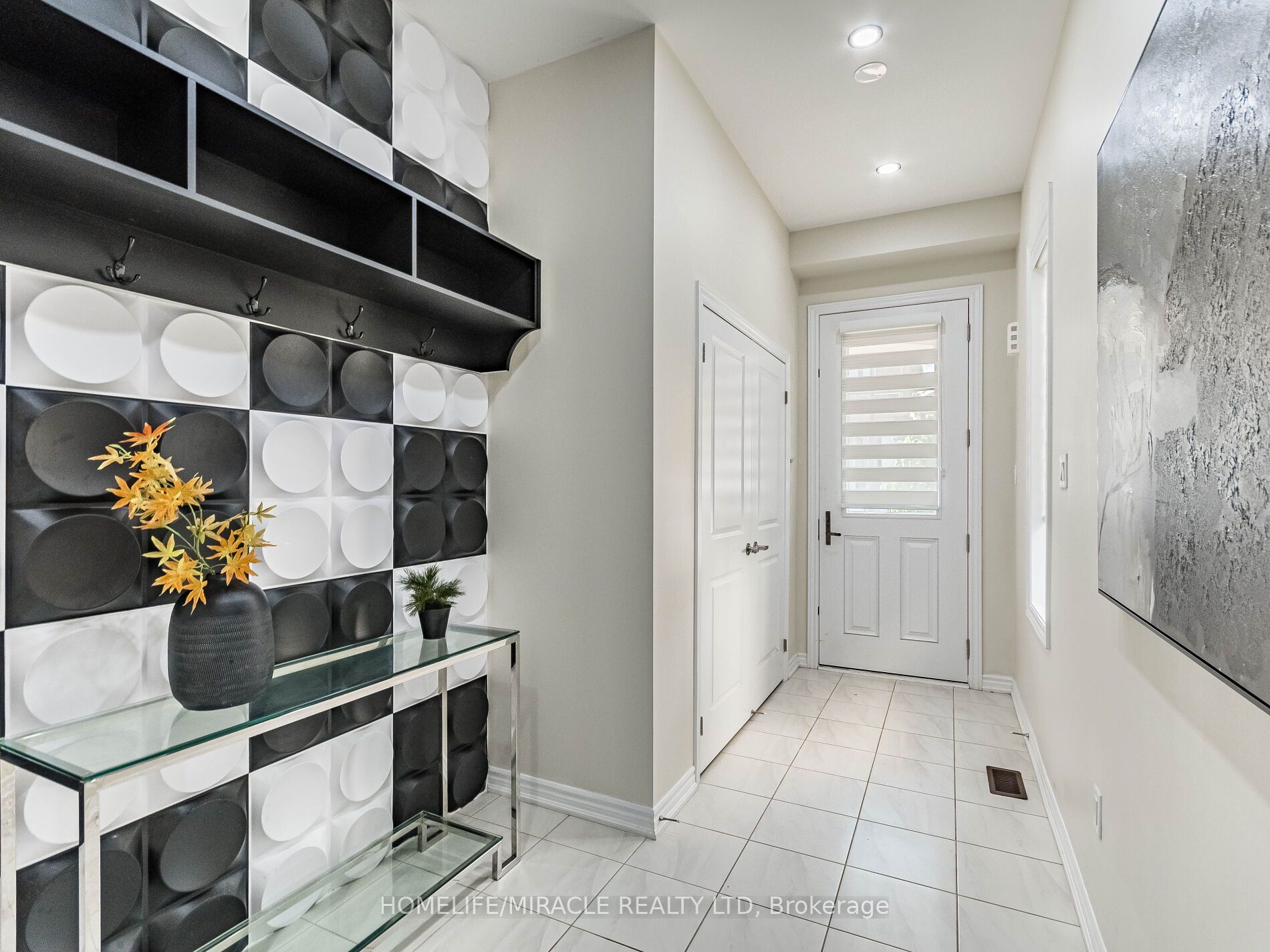 1416 Oakmont Common E