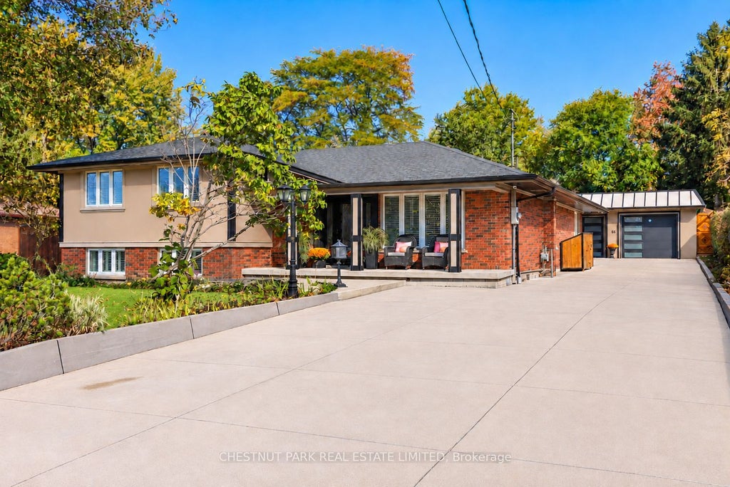 Photo of 66 Christopher Drive, Hamilton, ON L9B 1G8 (MLS # X14130338)