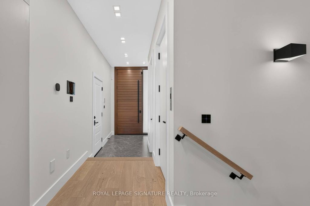 Photo of 156 Snowdon Avenue, Toronto, ON M4N 2B2 (MLS # C13533348)