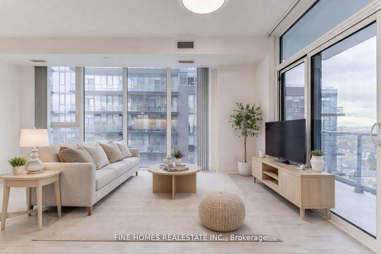 20 Gatineau Drive 1307