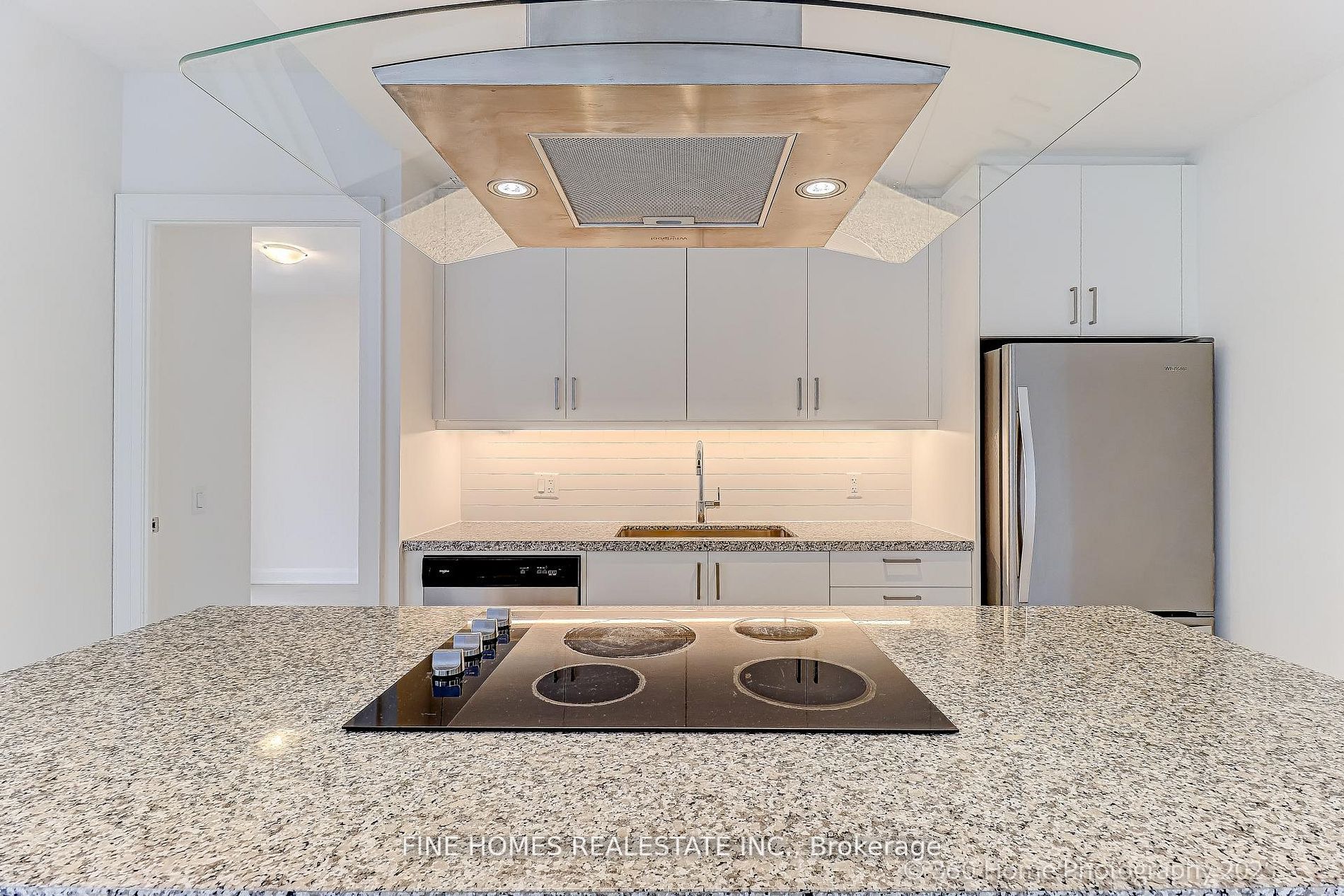 20 Gatineau Drive 1307