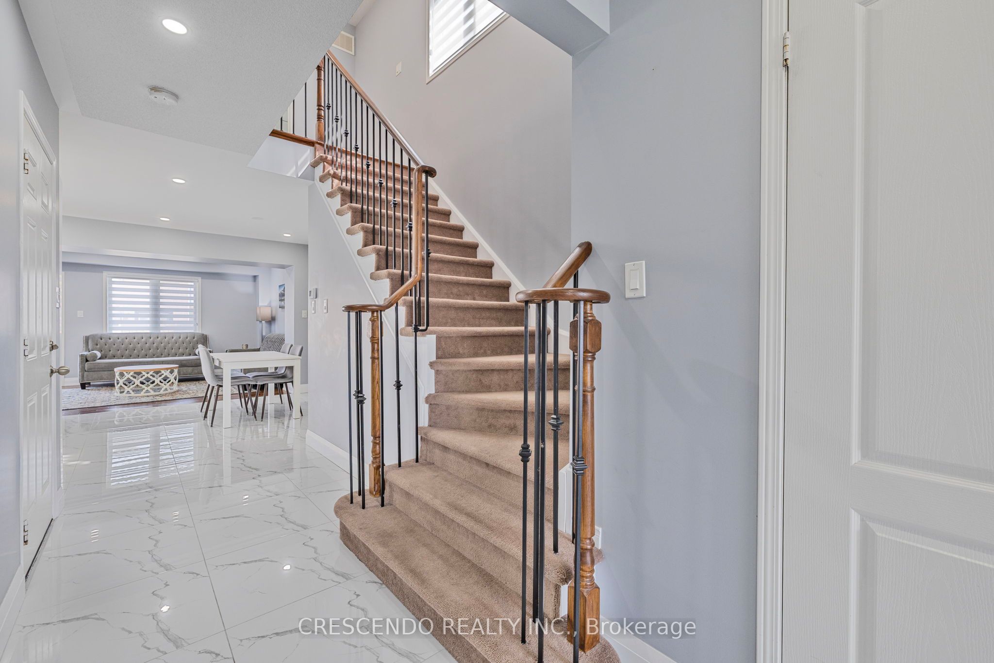 42 Napoleon Crescent