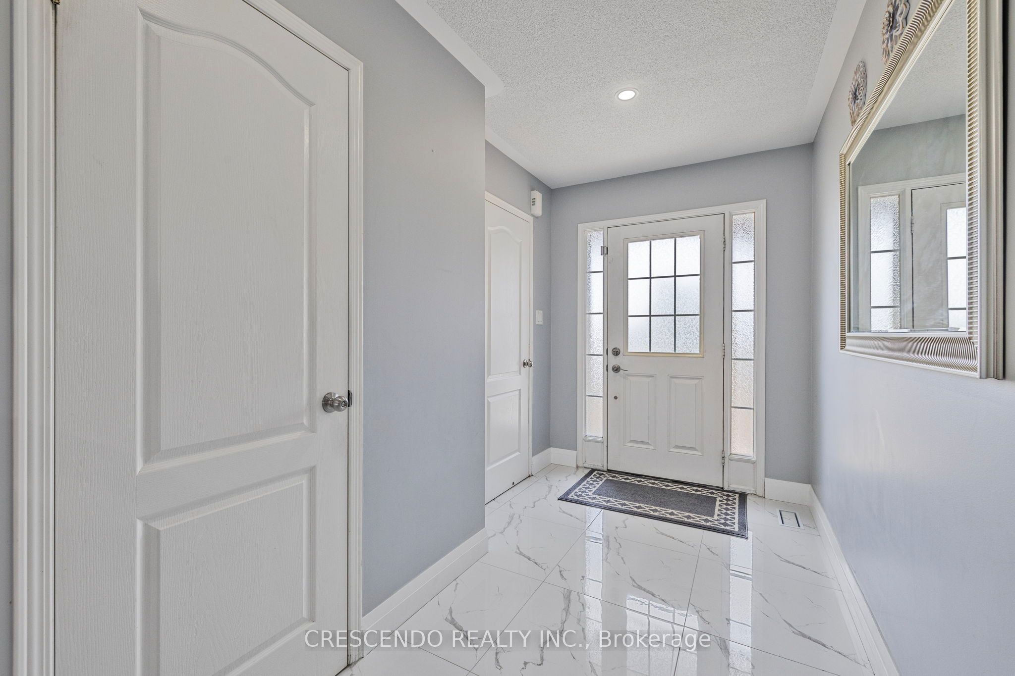 42 Napoleon Crescent