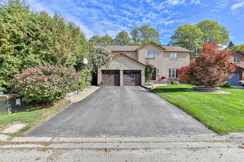 3 King Arthur's Court Markham ON L3P 3V4