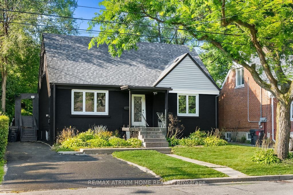 Photo of 218 Bogert Avenue, Toronto, ON M2N 1L3 (MLS # C12553706)
