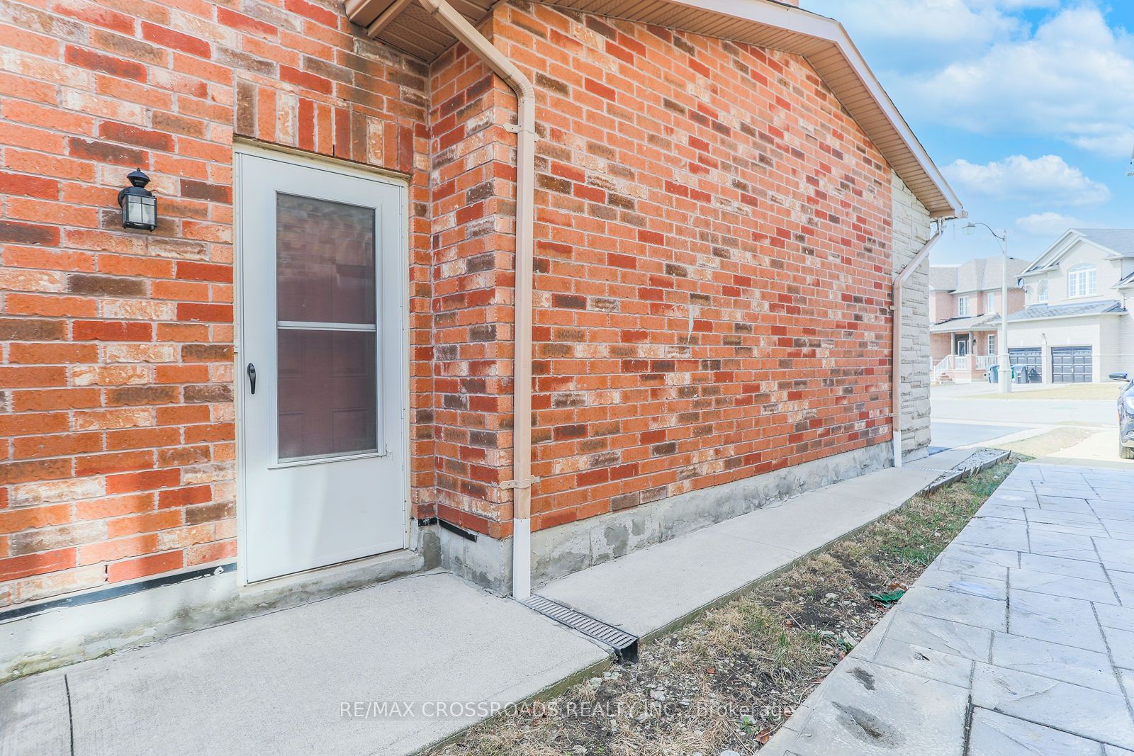 23 River Heights Drive