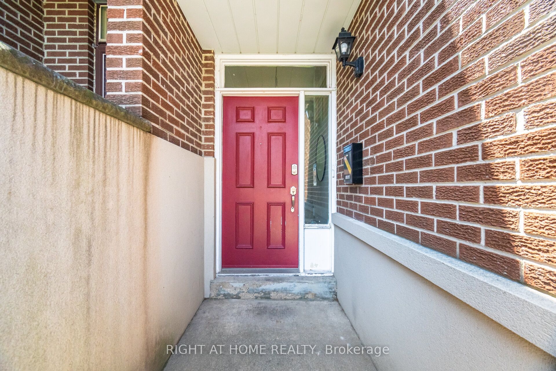 3241 Mccarthy Court