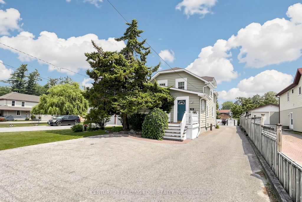 Photo of 21043 Dalton Road, Georgina, ON L0E 1L0 (MLS # N13577166)