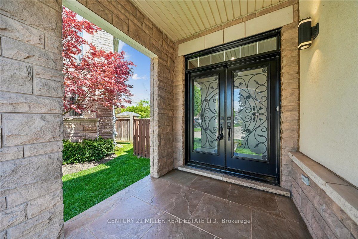 2371 Calloway Drive