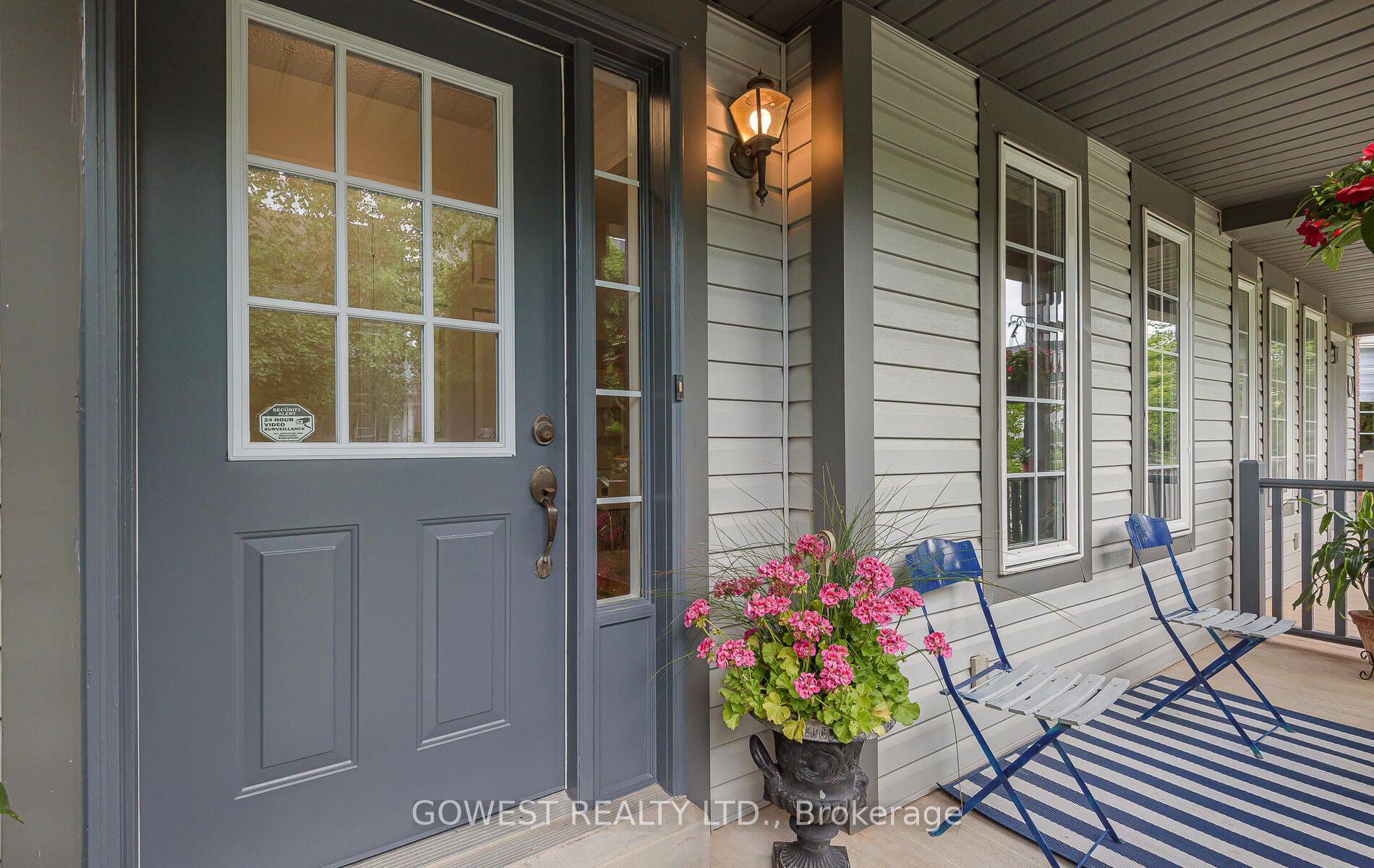 212 Roxton Road