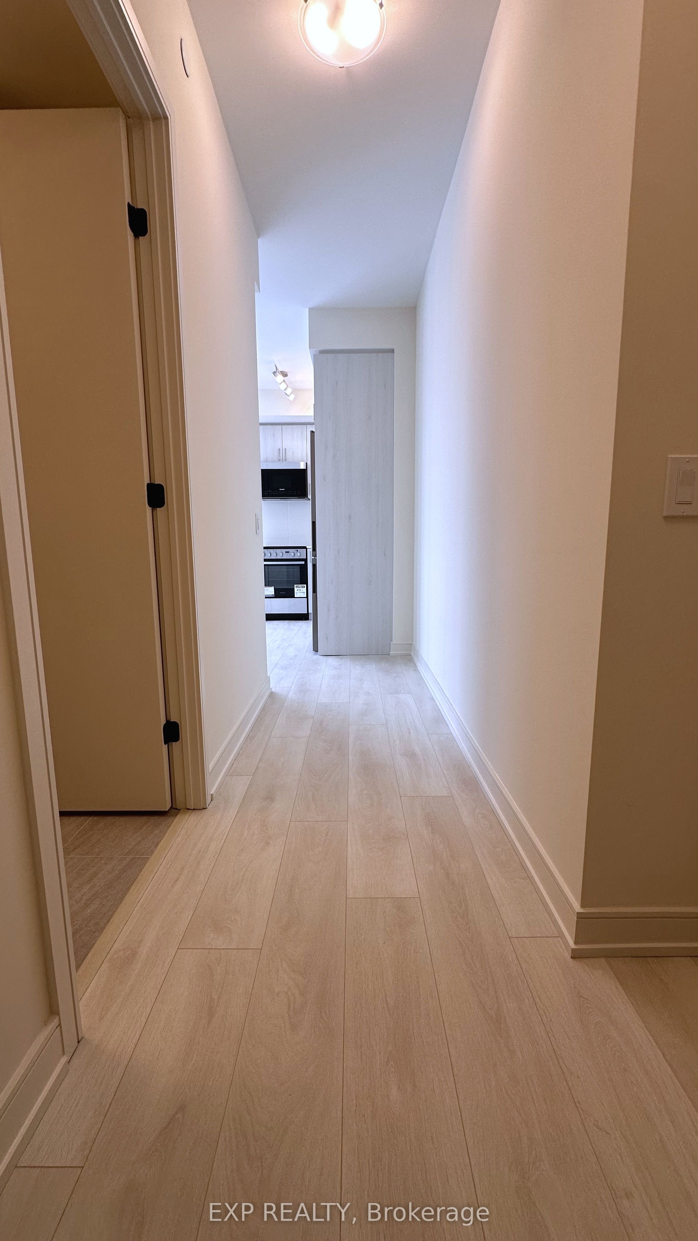 8020 Derry Road 1909