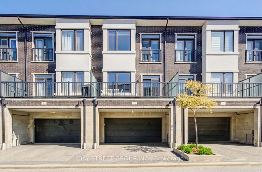 Photo of 29 Lafferty Lane, Richmond Hill, ON L4C 0Z8 (MLS # N13140406)