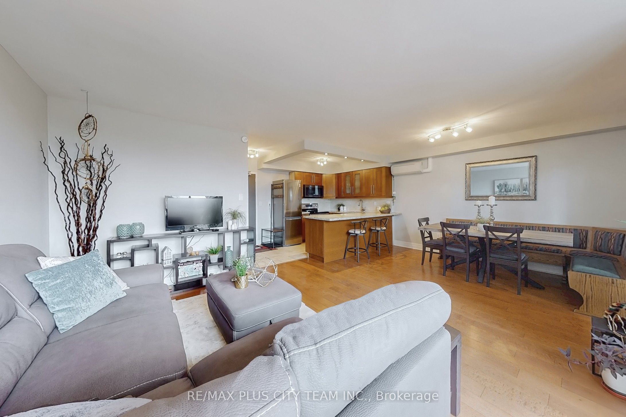 35 Ormskirk Avenue 215