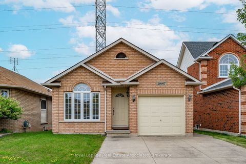2887 Darien Road Burlington ON L7M 4K1
