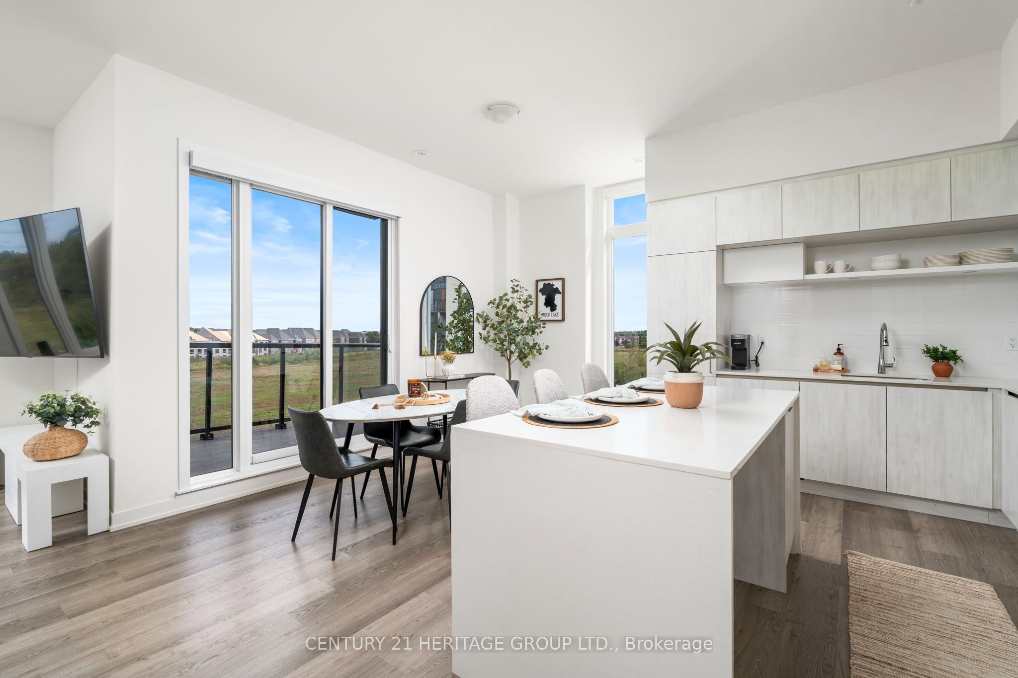 3 Steckley House Lane 815